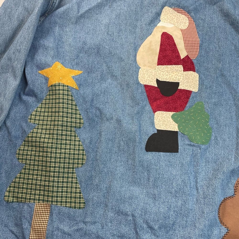 Vintage Patchwork Denim Jacket Christmas Appliqué Women’s M Holiday - Picture 5 of 9